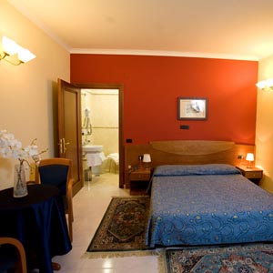  Single Room - Break. Incl.
