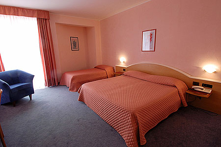Triple Room - Breakfast Included