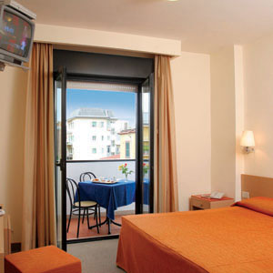 Triple Room - Breakfast Included