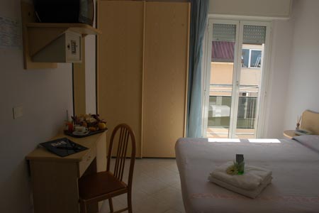  Single Room - Break. Incl.