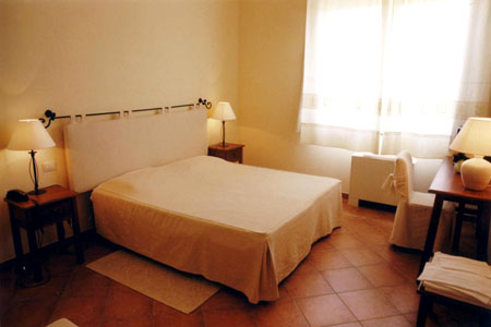 Single Room - Break Incl